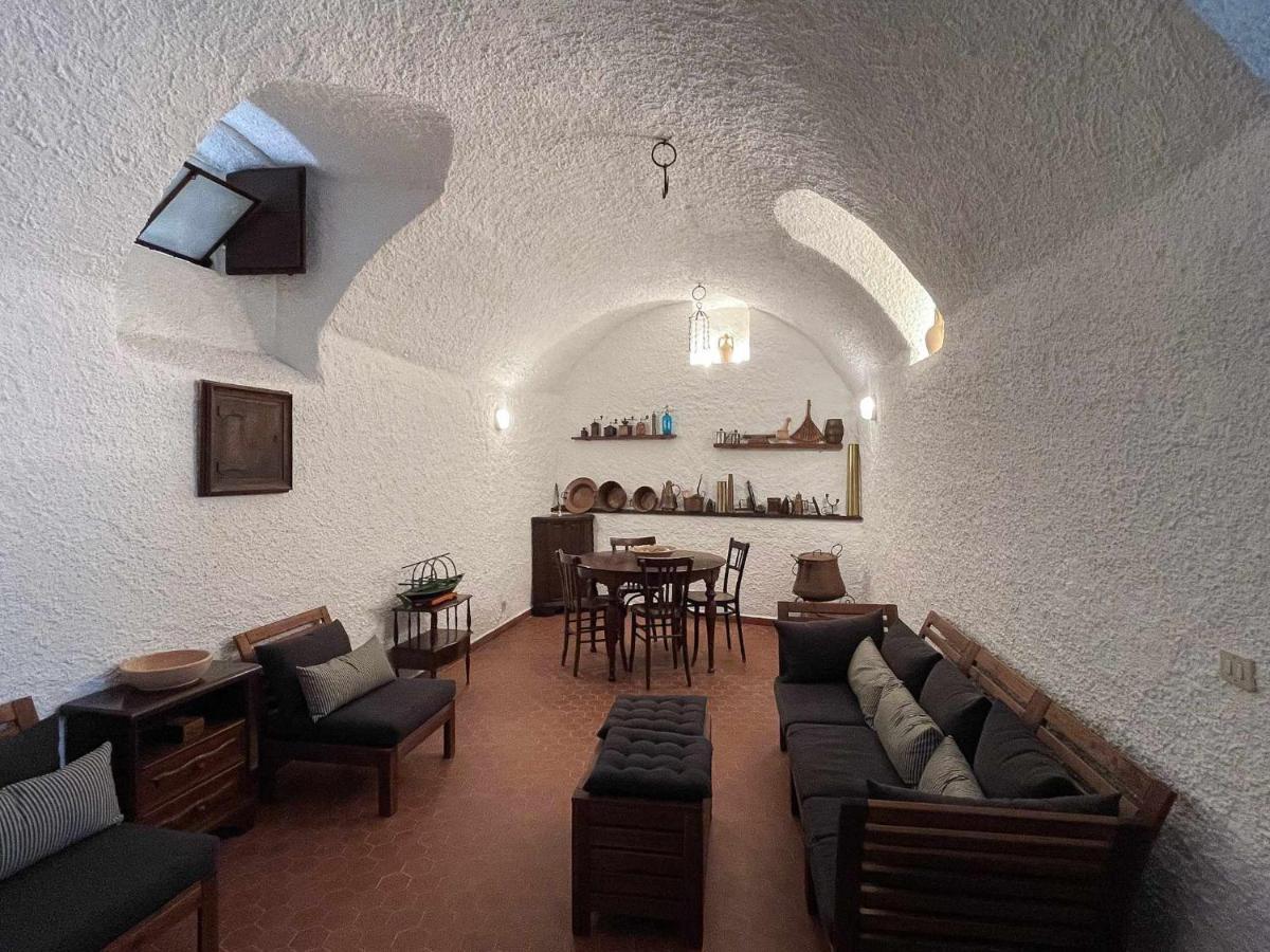 Il Convento Ancient Apartment With Private Garden Bellagio Luaran gambar