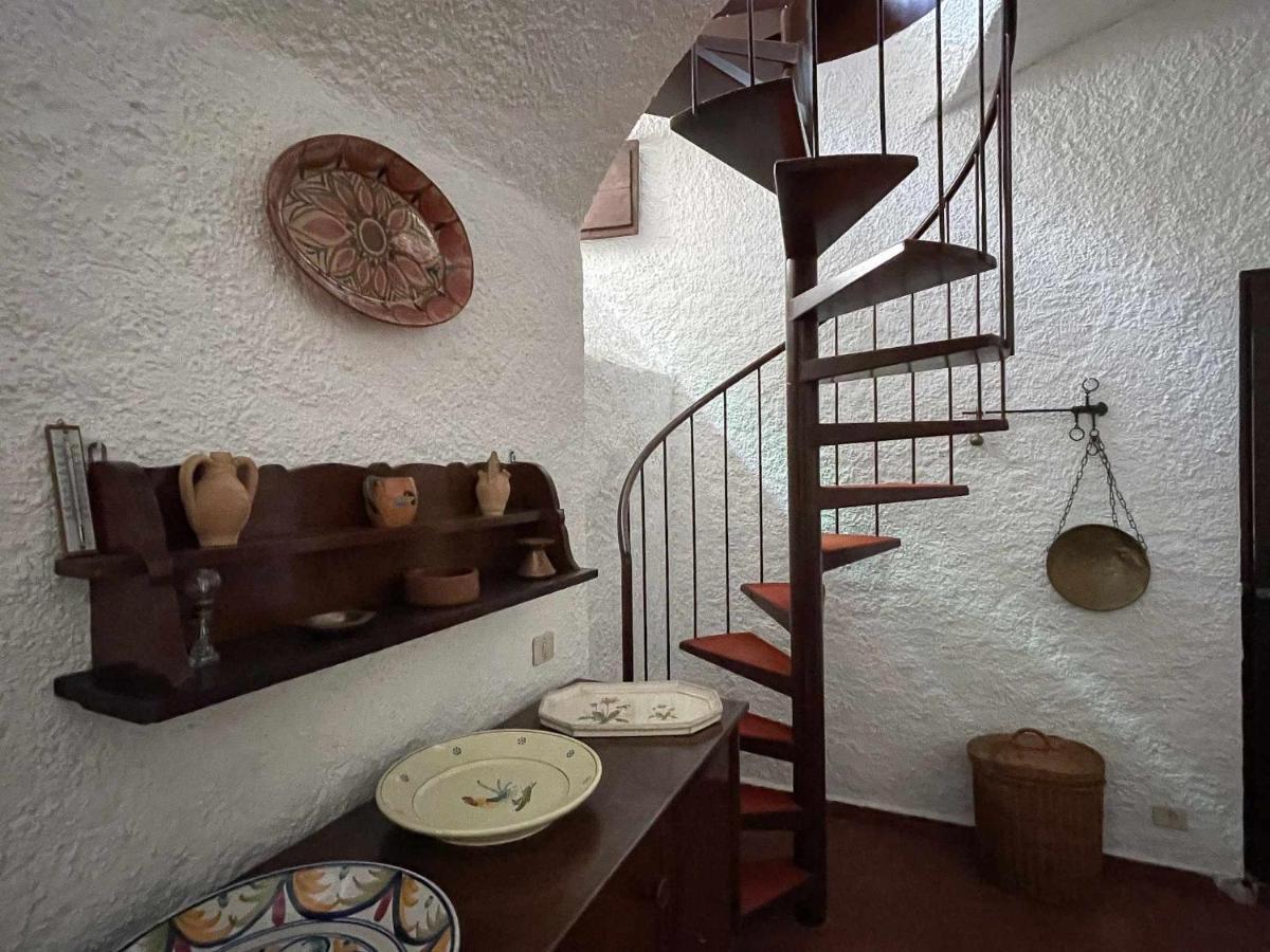 Il Convento Ancient Apartment With Private Garden Bellagio Luaran gambar